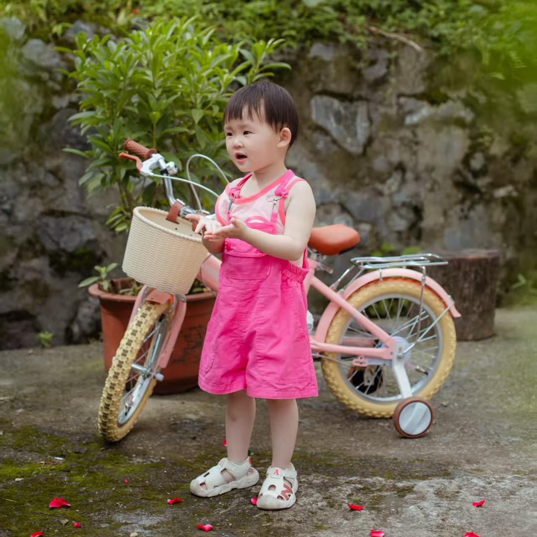 @@🌻刘家🍀小妹