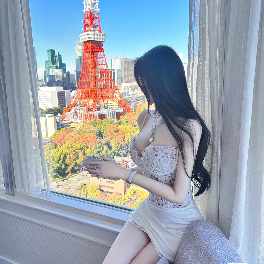 伊伊子