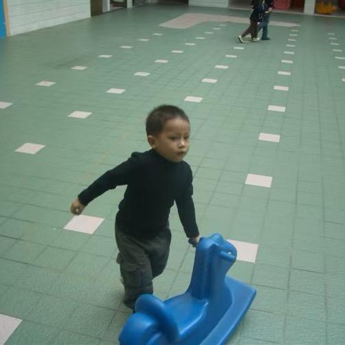 老婆跟小三跑了报警发现俩警察是小四和小五