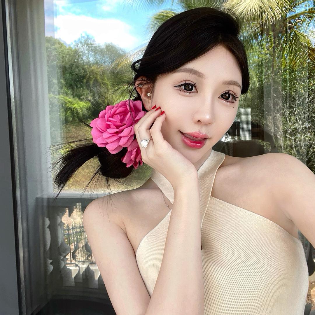 Vk的男保姆服饰