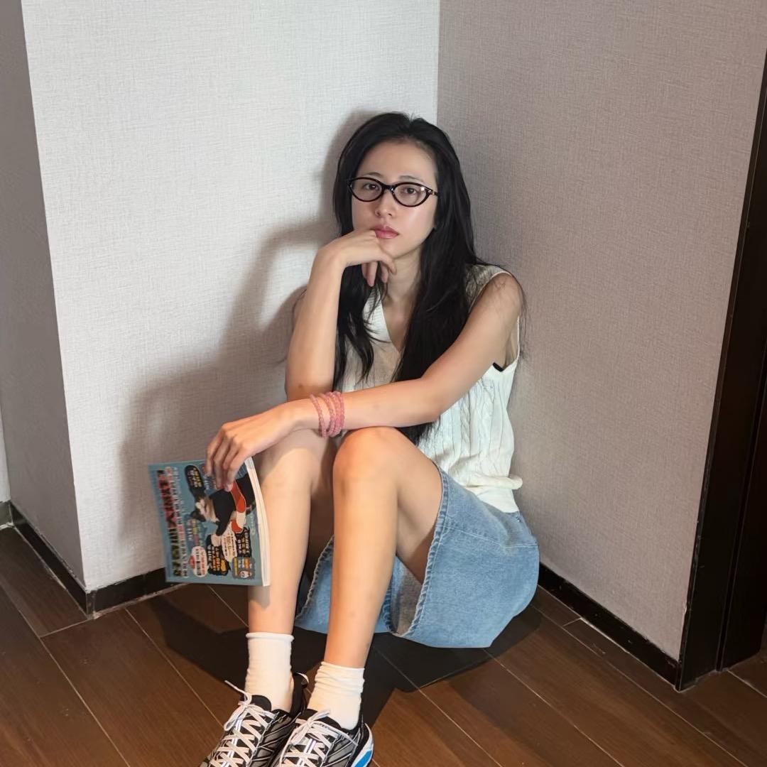 东方作文教英语的张老师