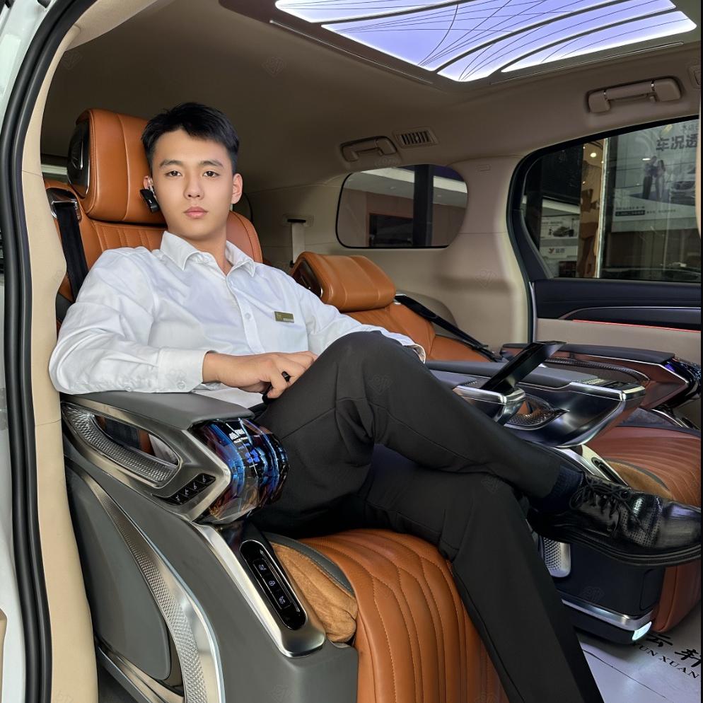 小阿振--云轩商务车专营