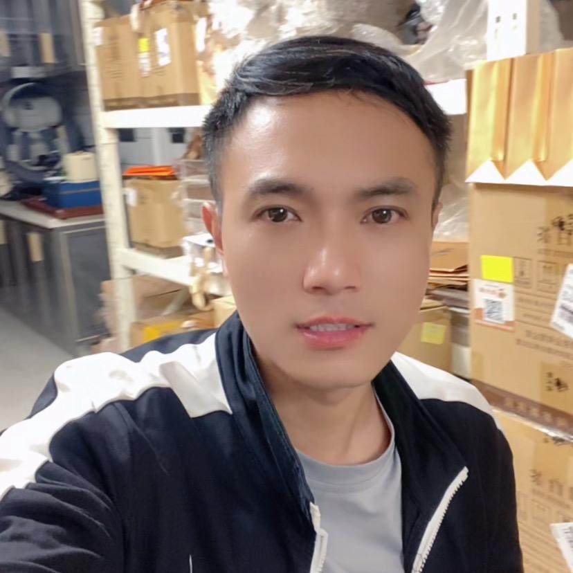 爱唱歌的阿坤
