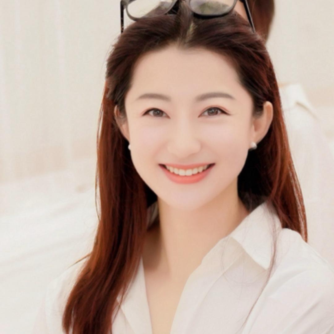 胡贝儿形体德坞校区（圈圈老师）