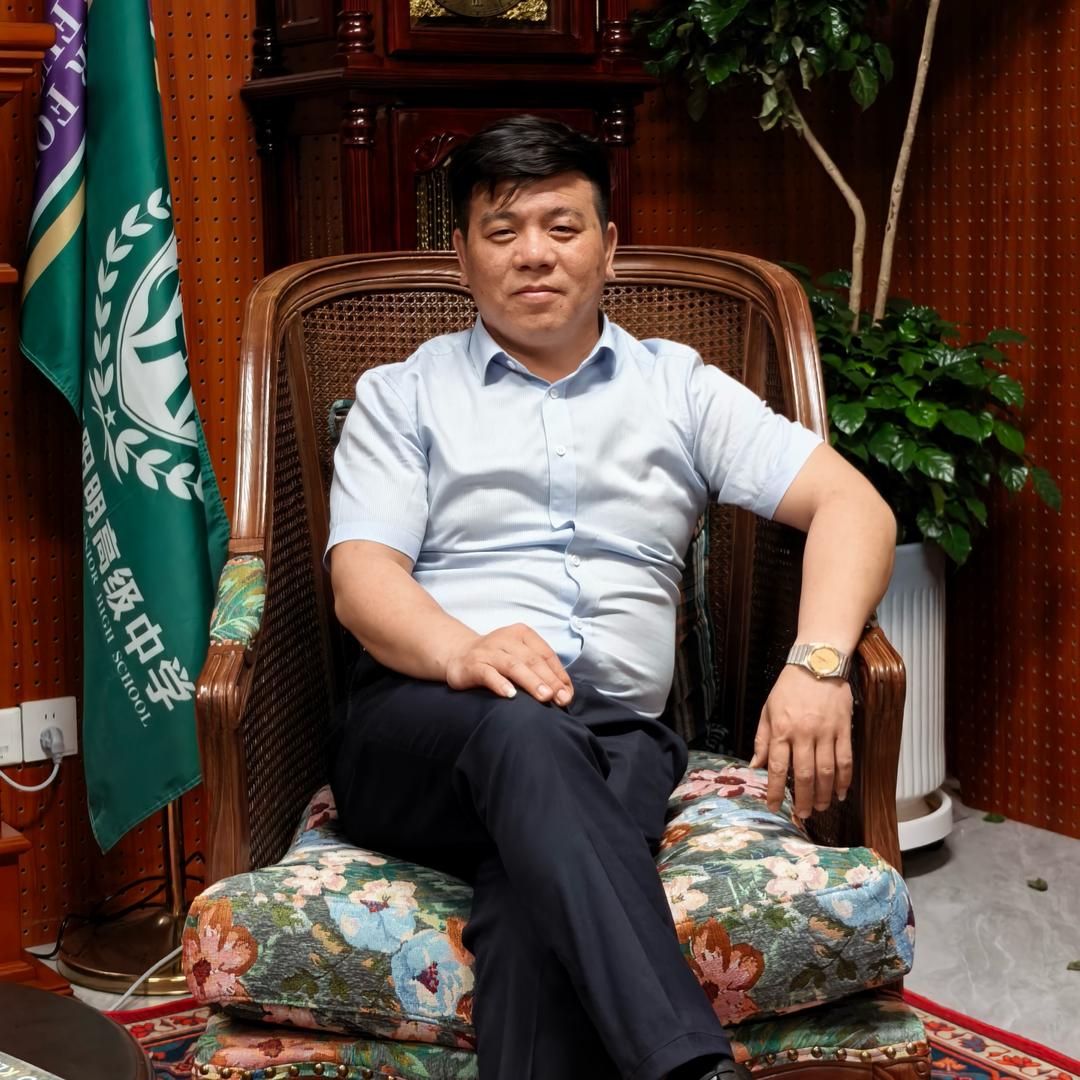 鹰潭立德高中刘老师