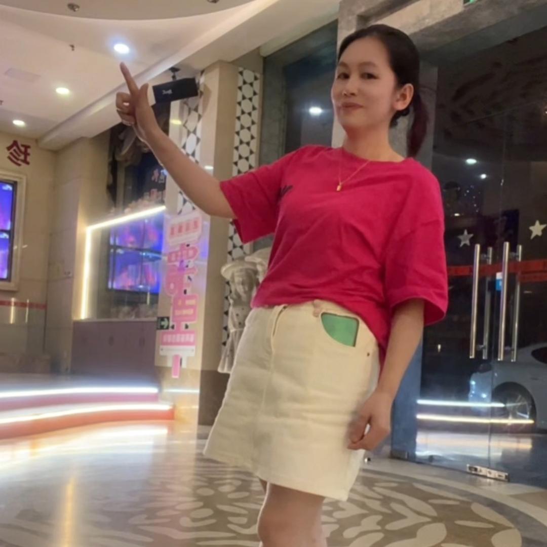 欧阳小芳姐～卖菜妹