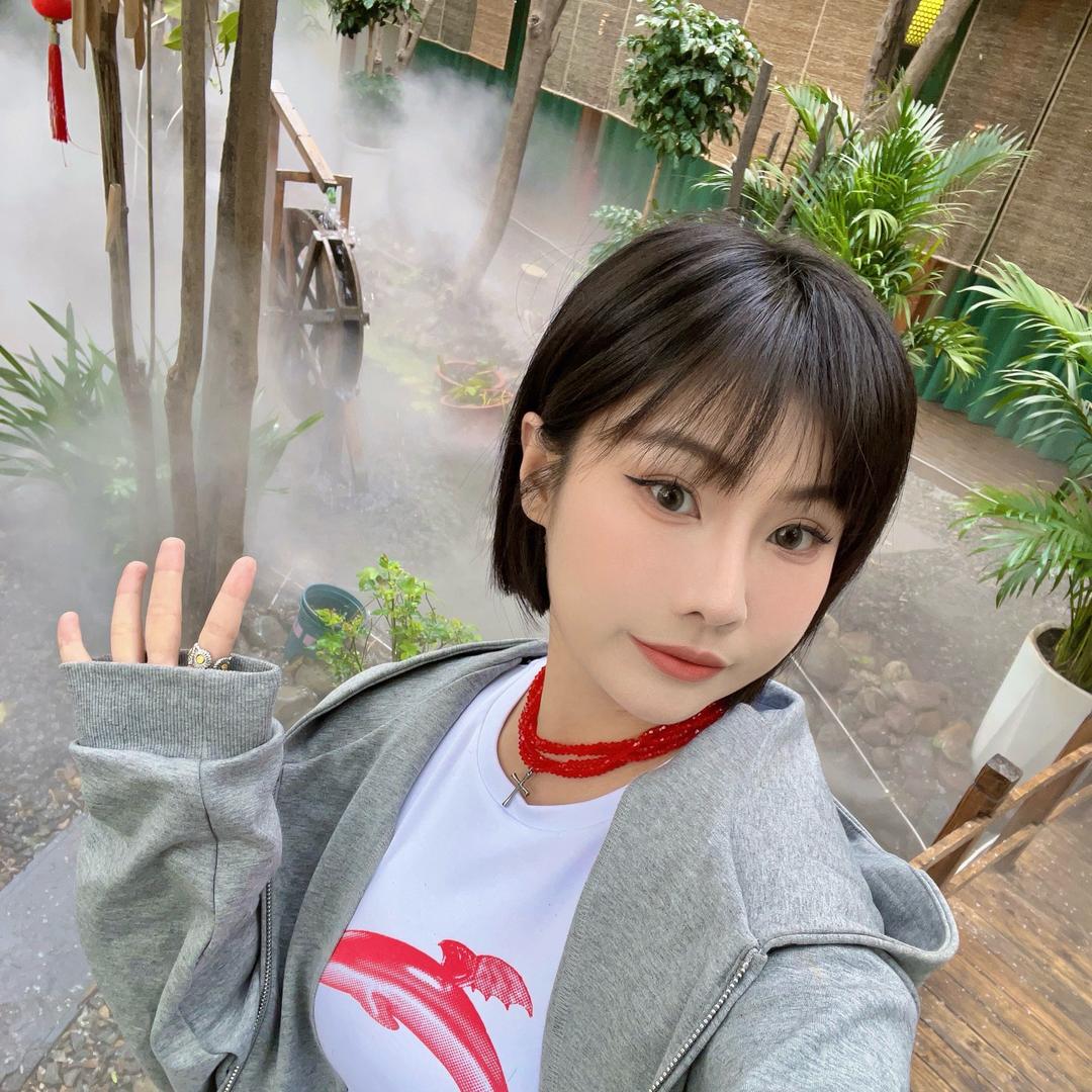 洛阳小甜甜