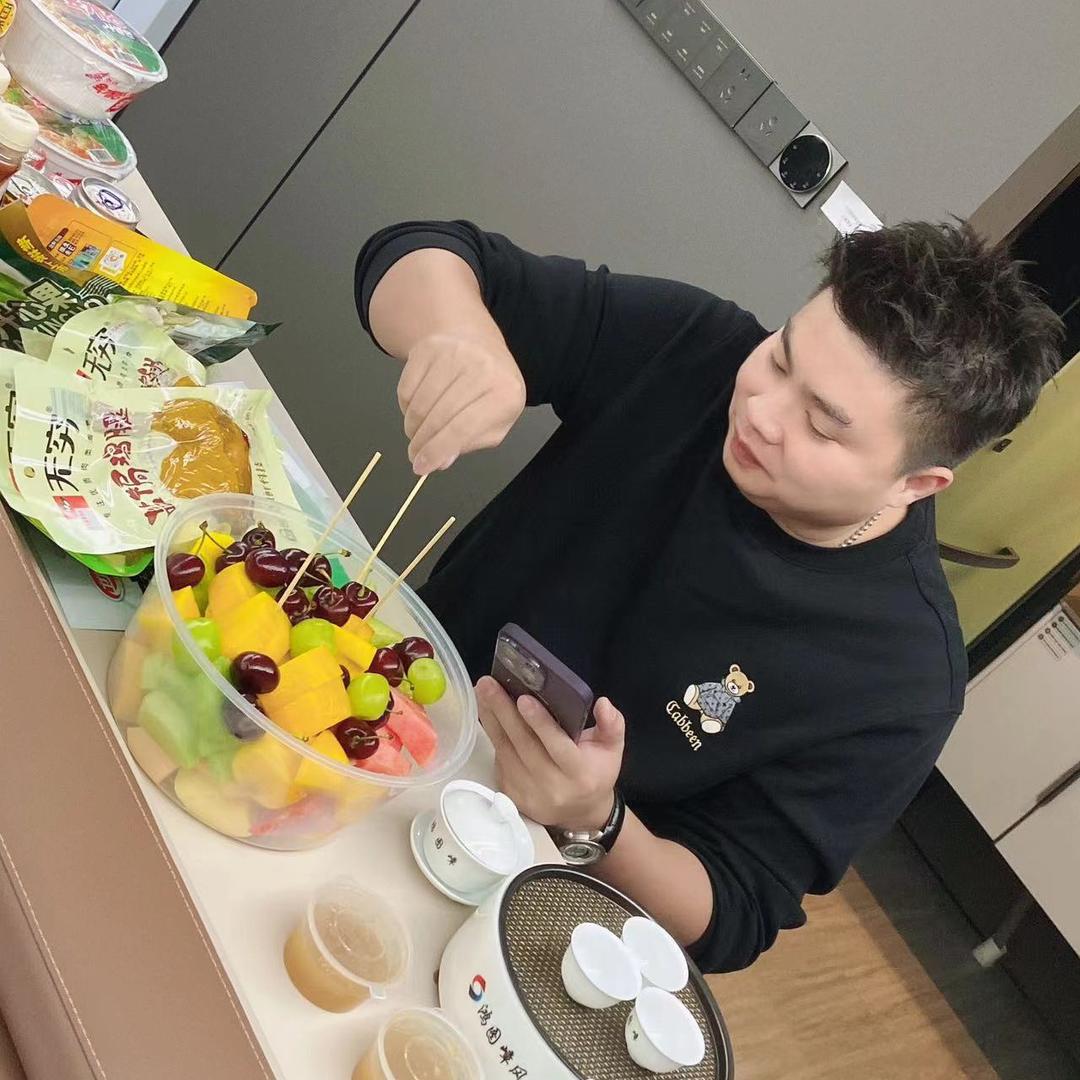 @追梦人🤓