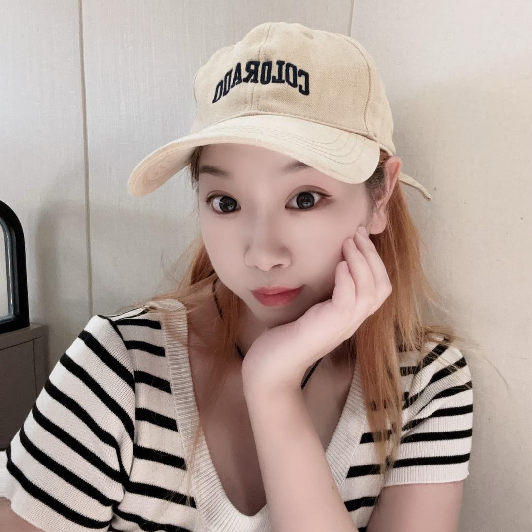 生椰拿铁叶叶
