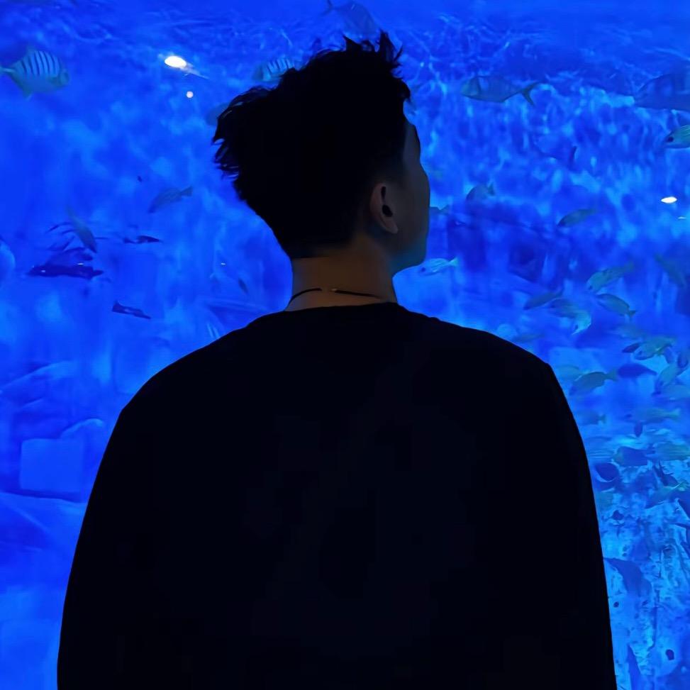 王自在🏝️