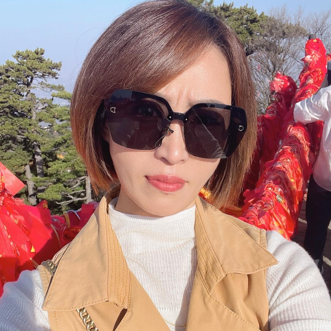温雅*^_^*
