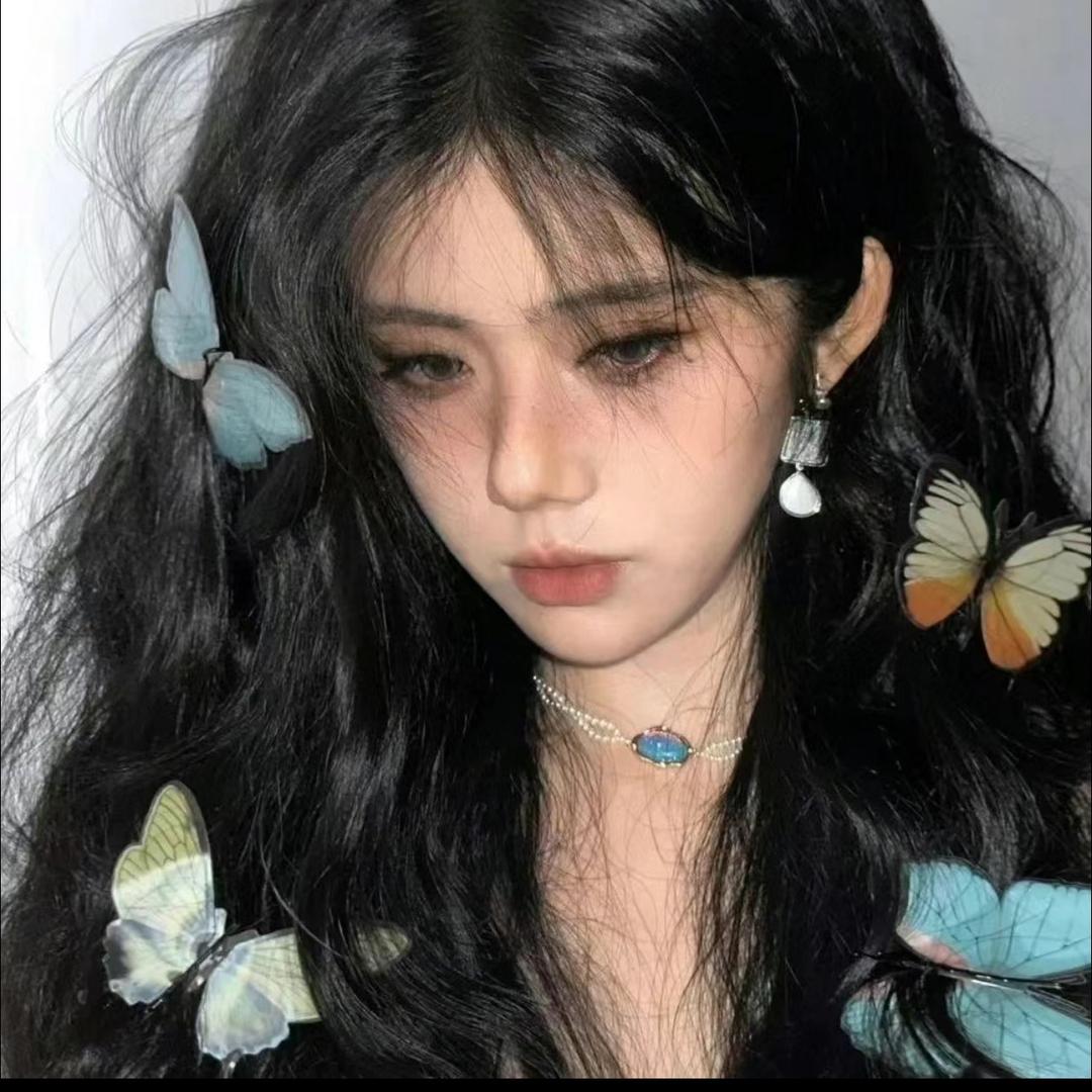 财阀在逃千金🦋(易烊千玺教叠小纸船版)