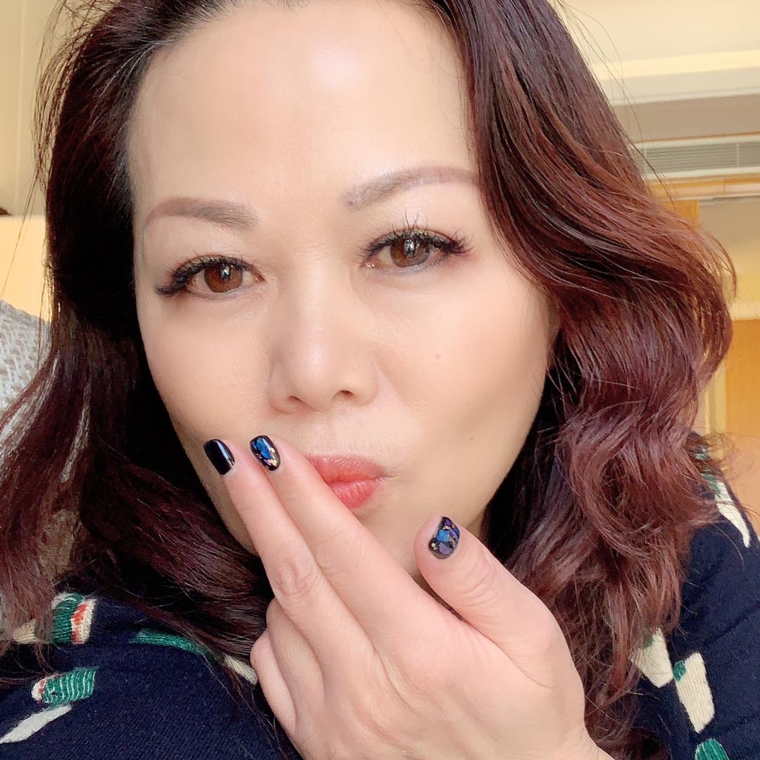 红姐姐红