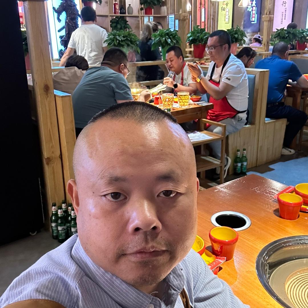 在成都做火锅供应链的兵哥