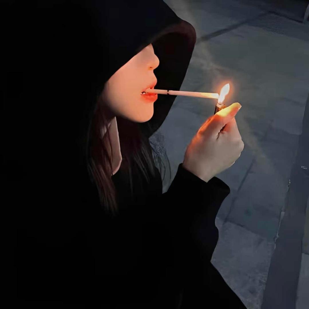 梦梦在喝粥