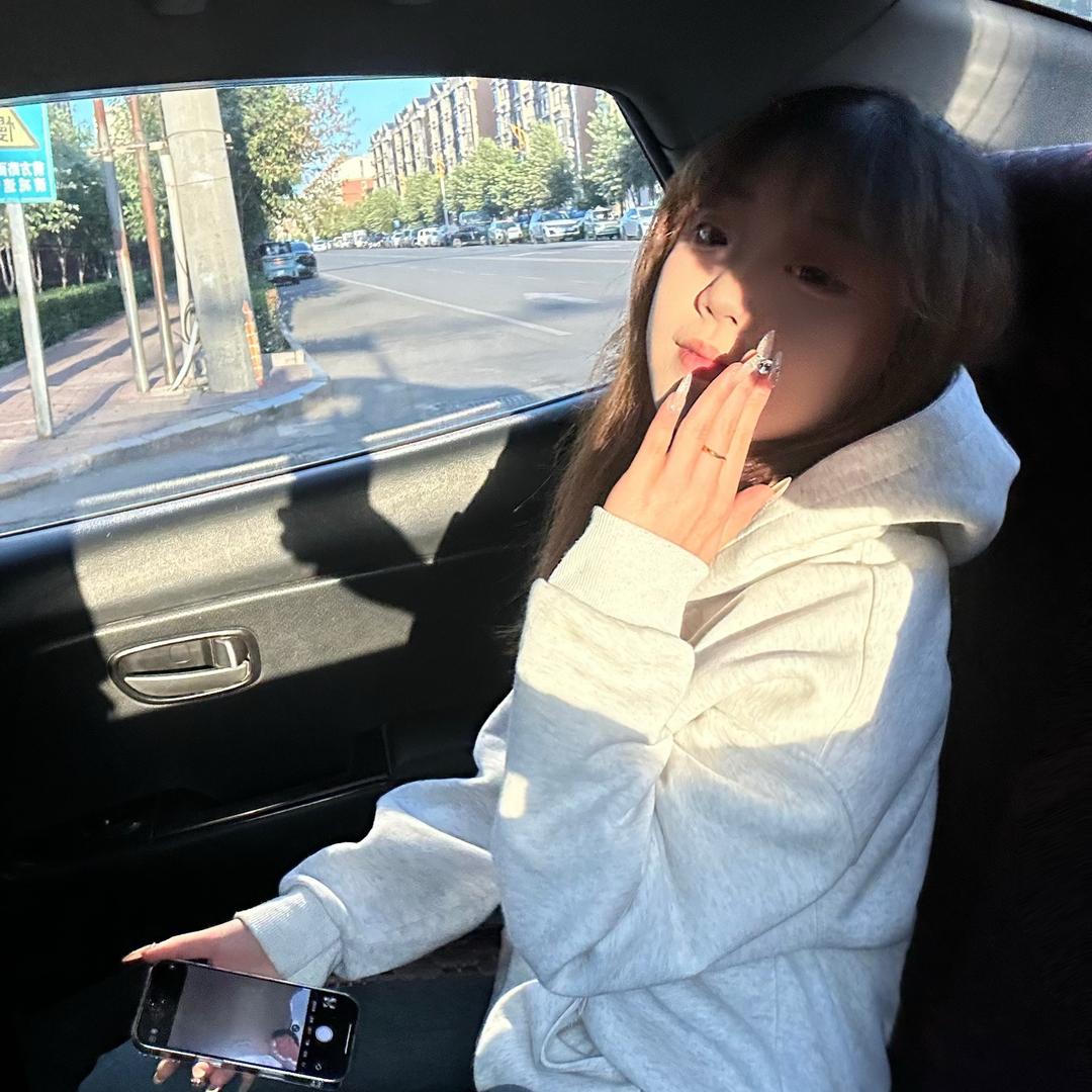 脆脆鲨˶˃ ᵕ ˂˶