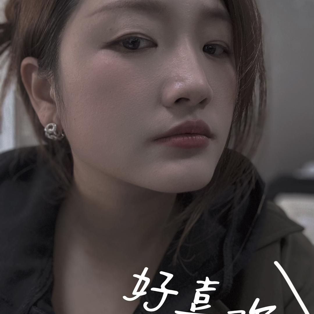 美女子 新飞净水