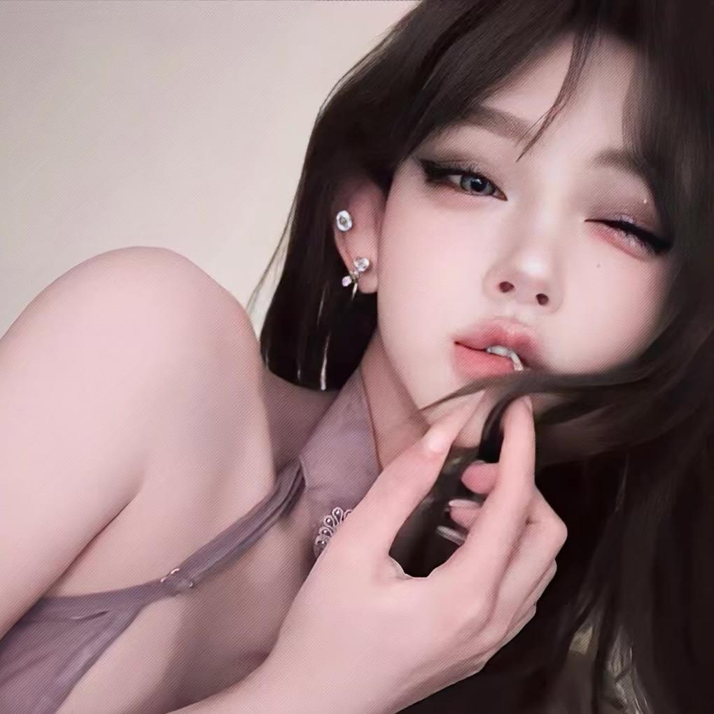 小妤.
