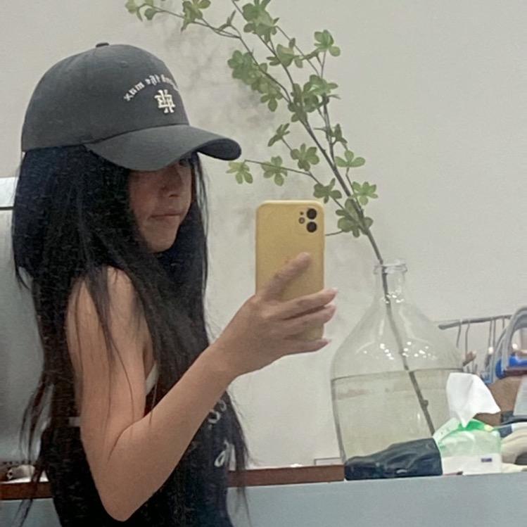 不爱说话了