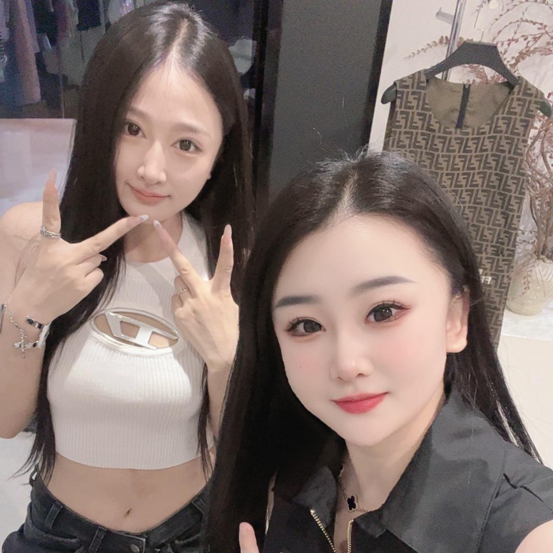 Li大甜的雯雯