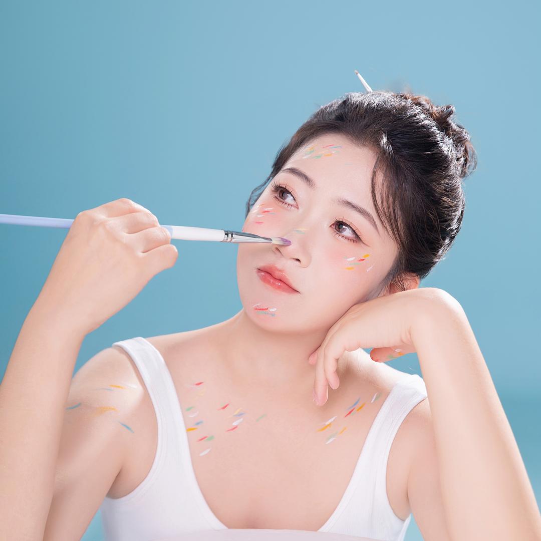 小熊有小陈和朵朵