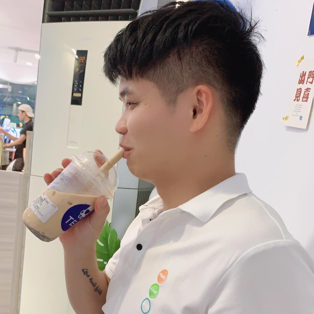 好吉利二手车（啊表）