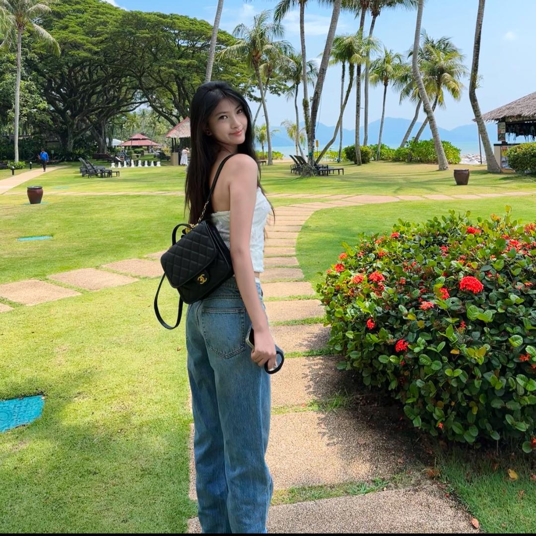 Selena赖🥰