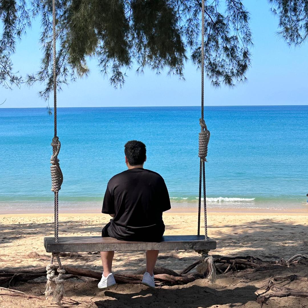 发誓要减肥的胖子🤫