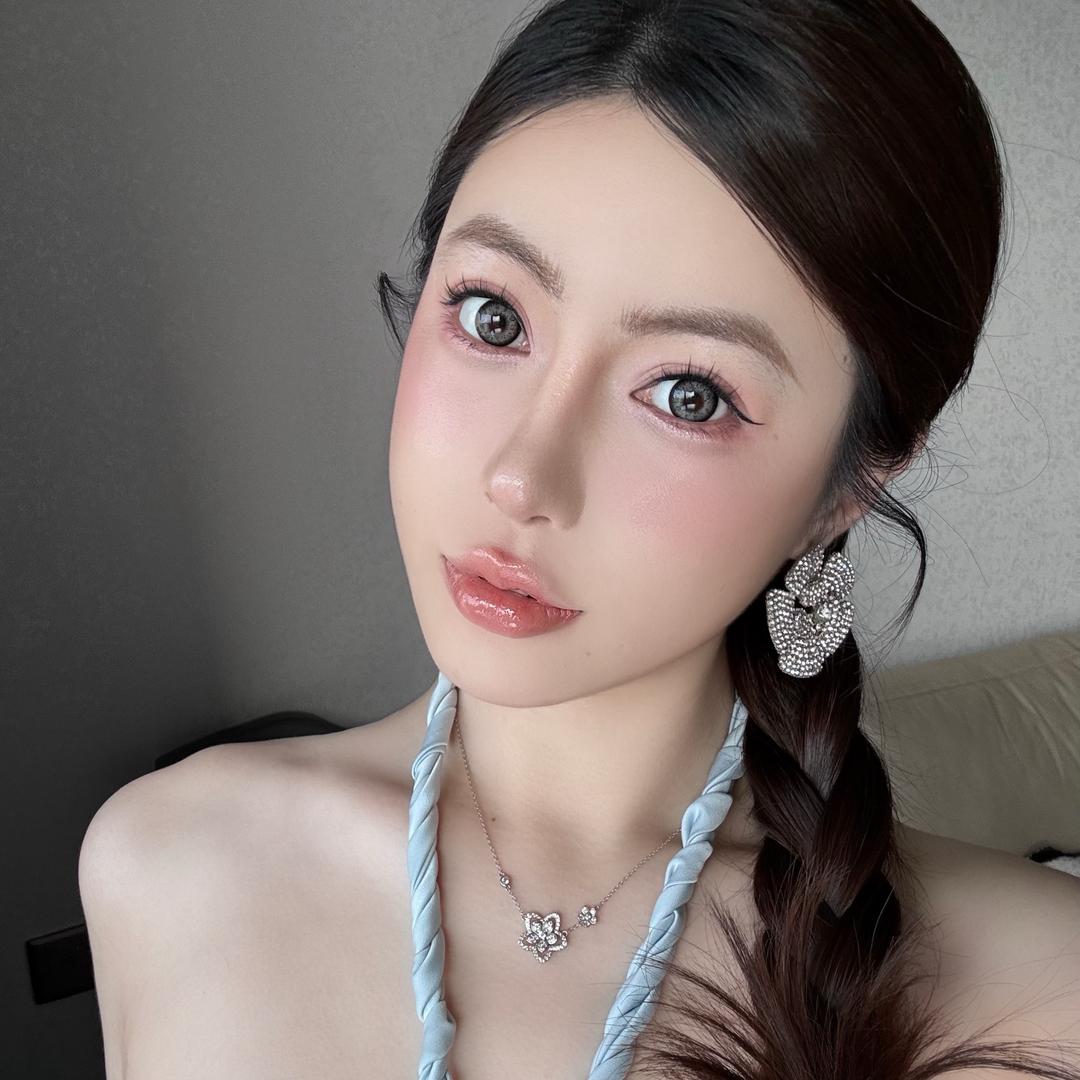 李腿儿哦