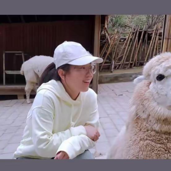 小凤的小娜姐姐 8.24直播助手