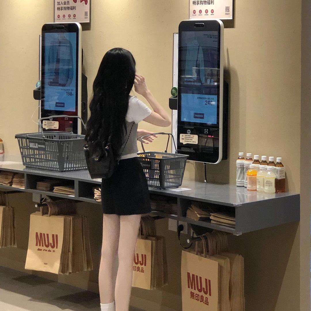 哒哒服饰精选