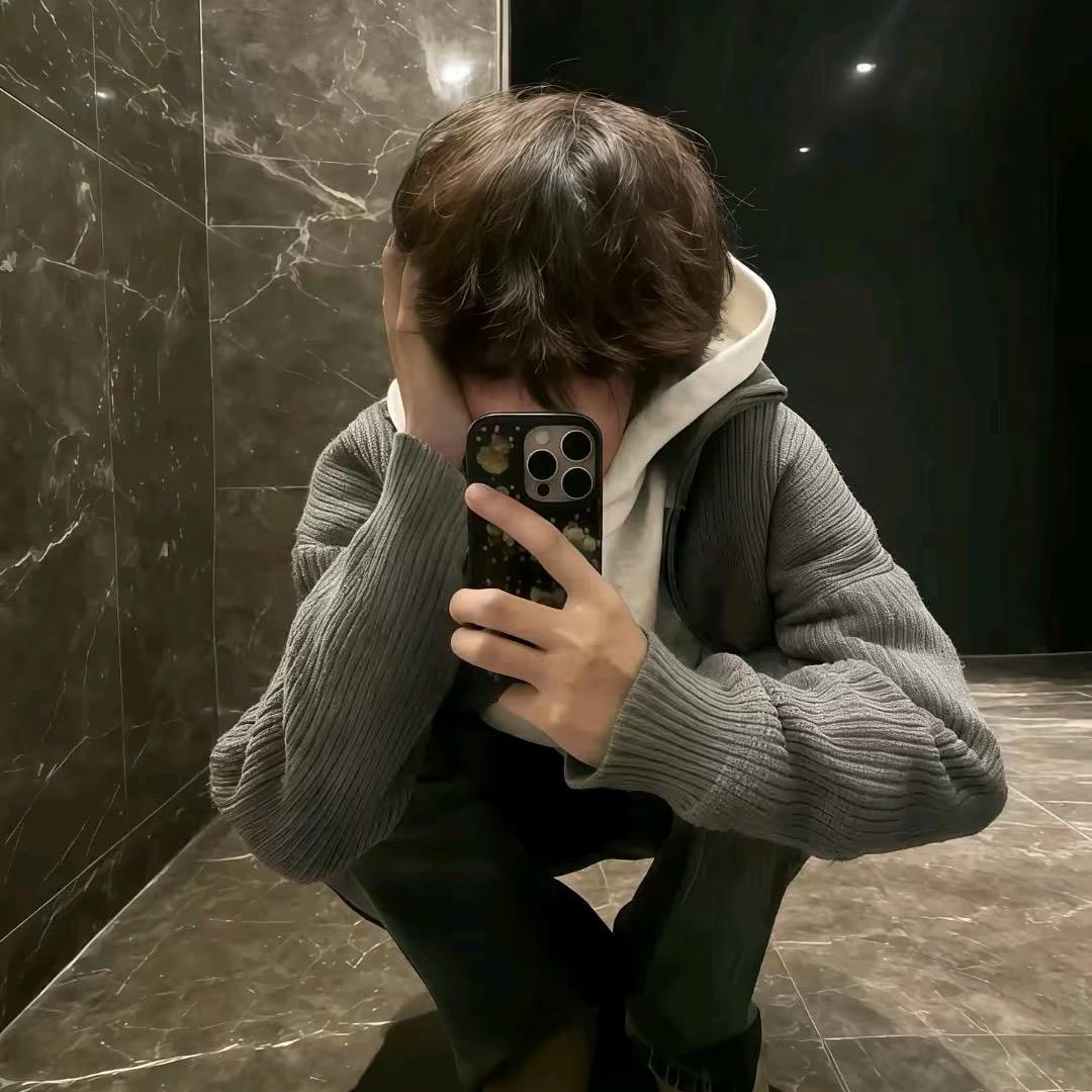 钟意.
