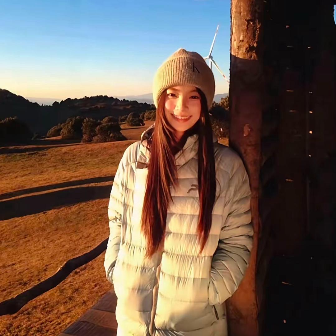 风韵犹存看门老大爷