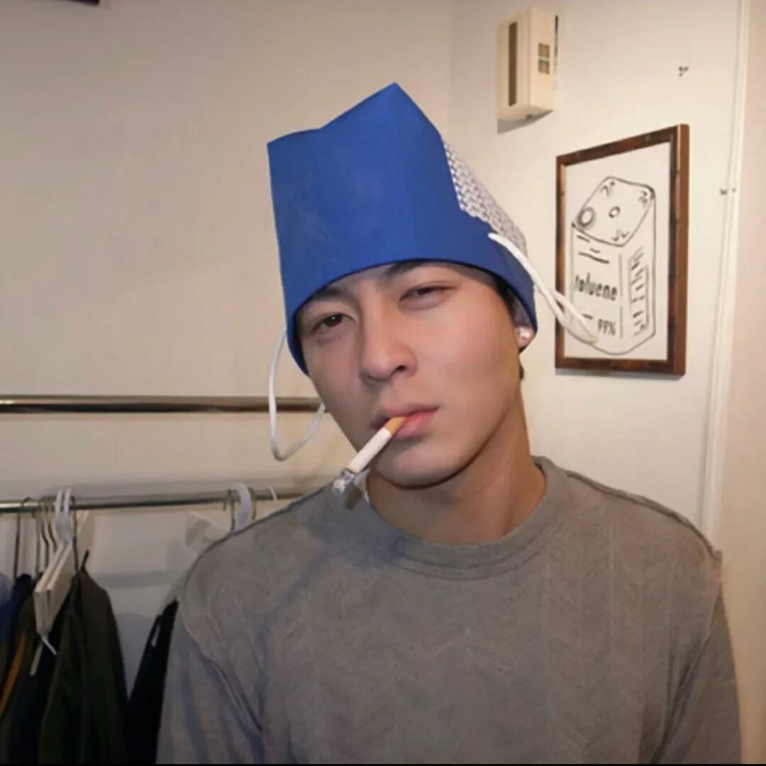 都是卵的.