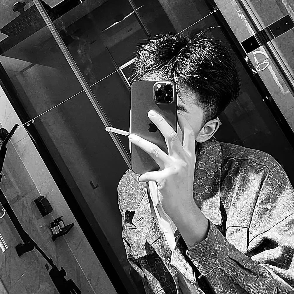 兴文收手机的局长