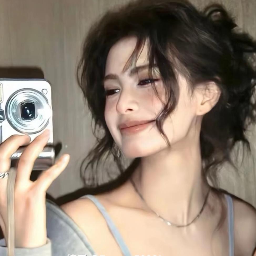 艾娜（哈萨克族美女）🫧