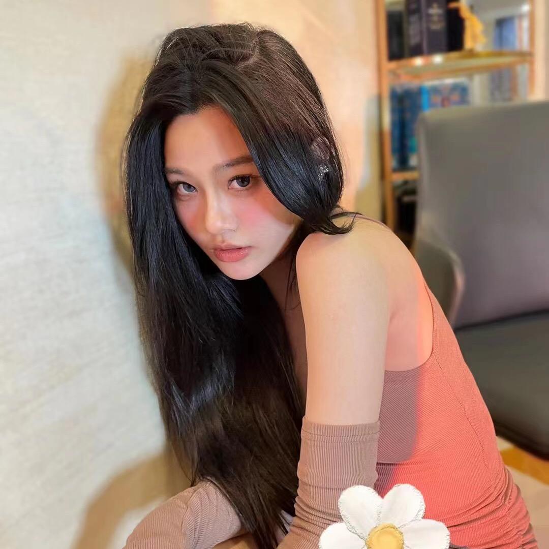 诗妮
