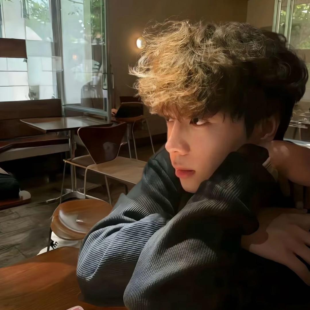 ㅤㅤㅤㅤㅤㅤ .