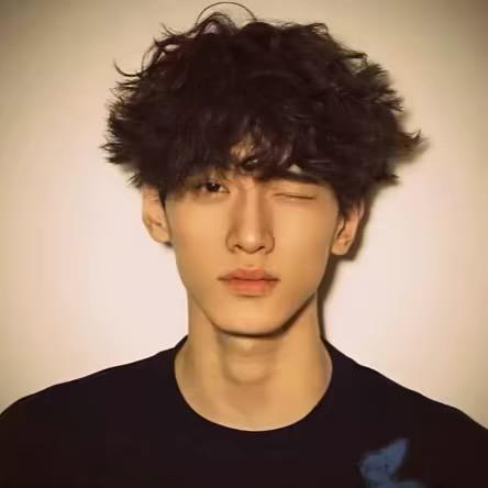 欧…