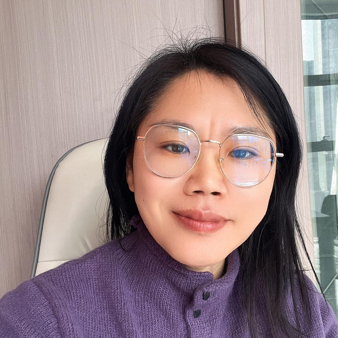 襄阳398透明装 郑娟