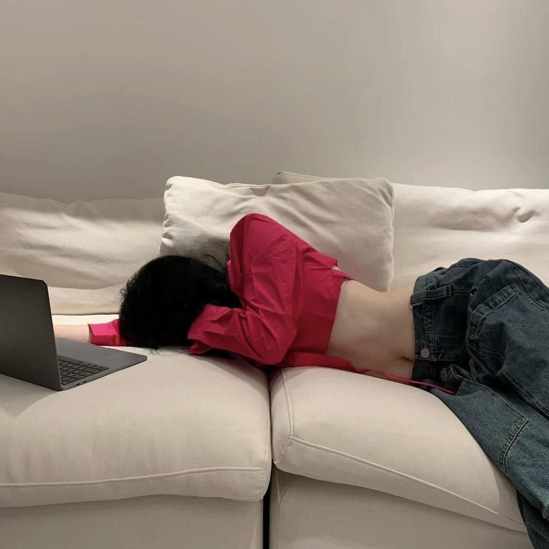 玲在干嘛