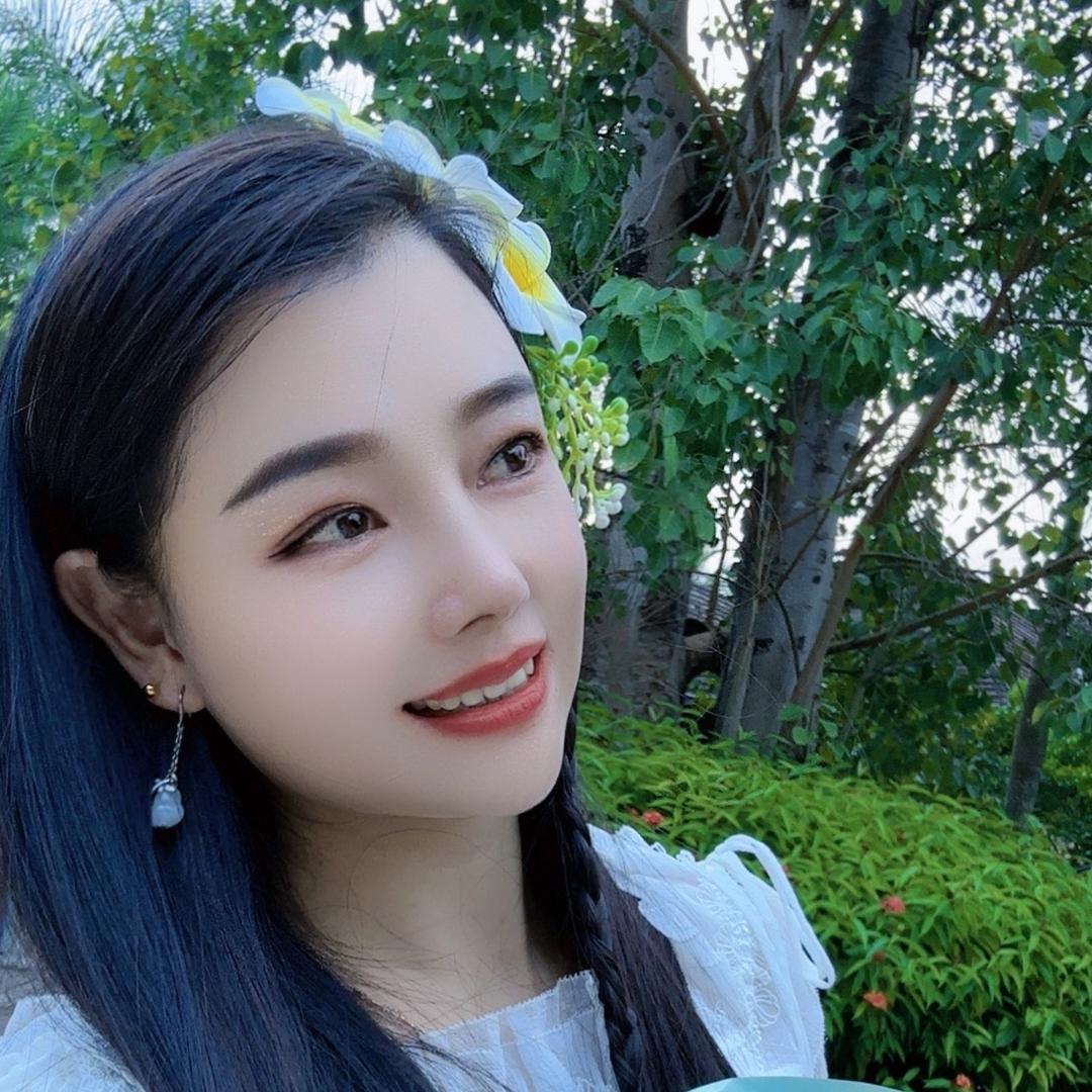 发型师吕欣泓