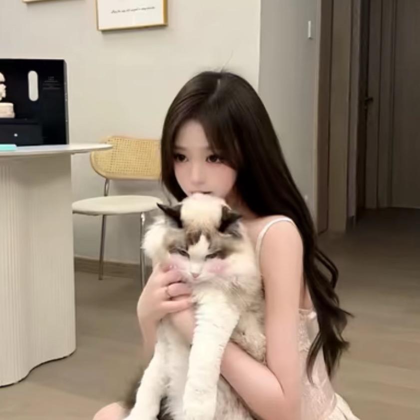 -睡醒打老公.