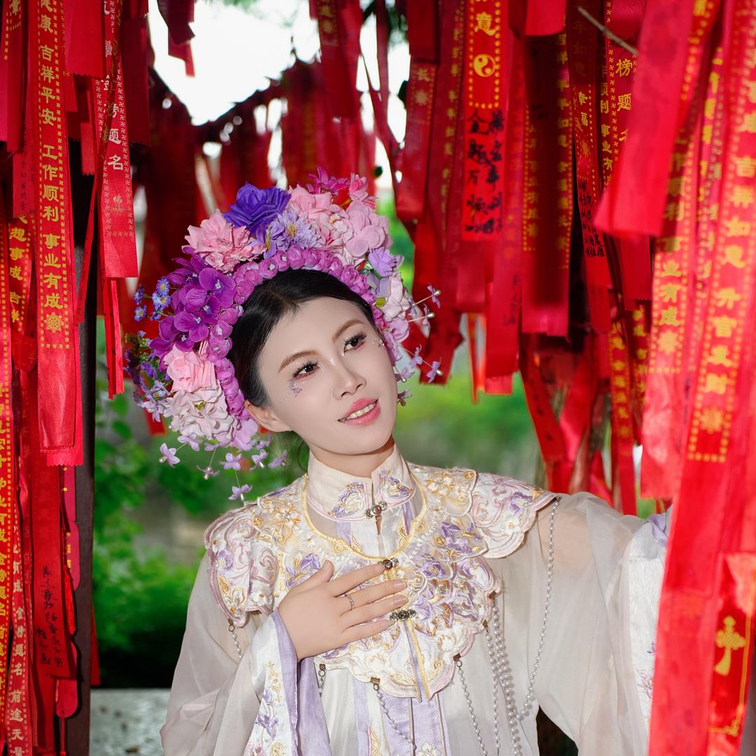 小思子探着数