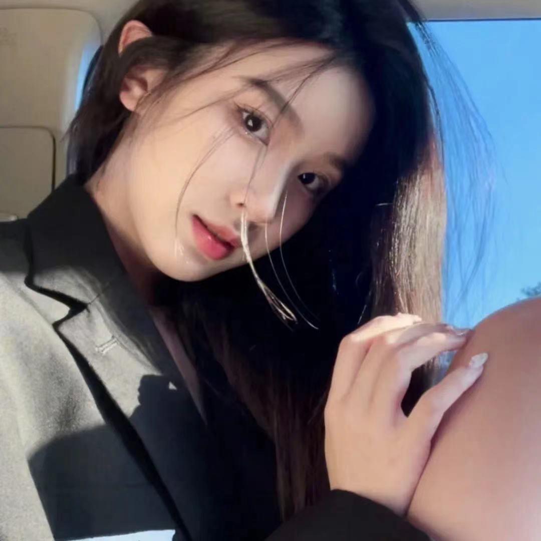 小霞