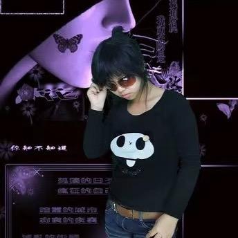 网红三胖地锅鸡