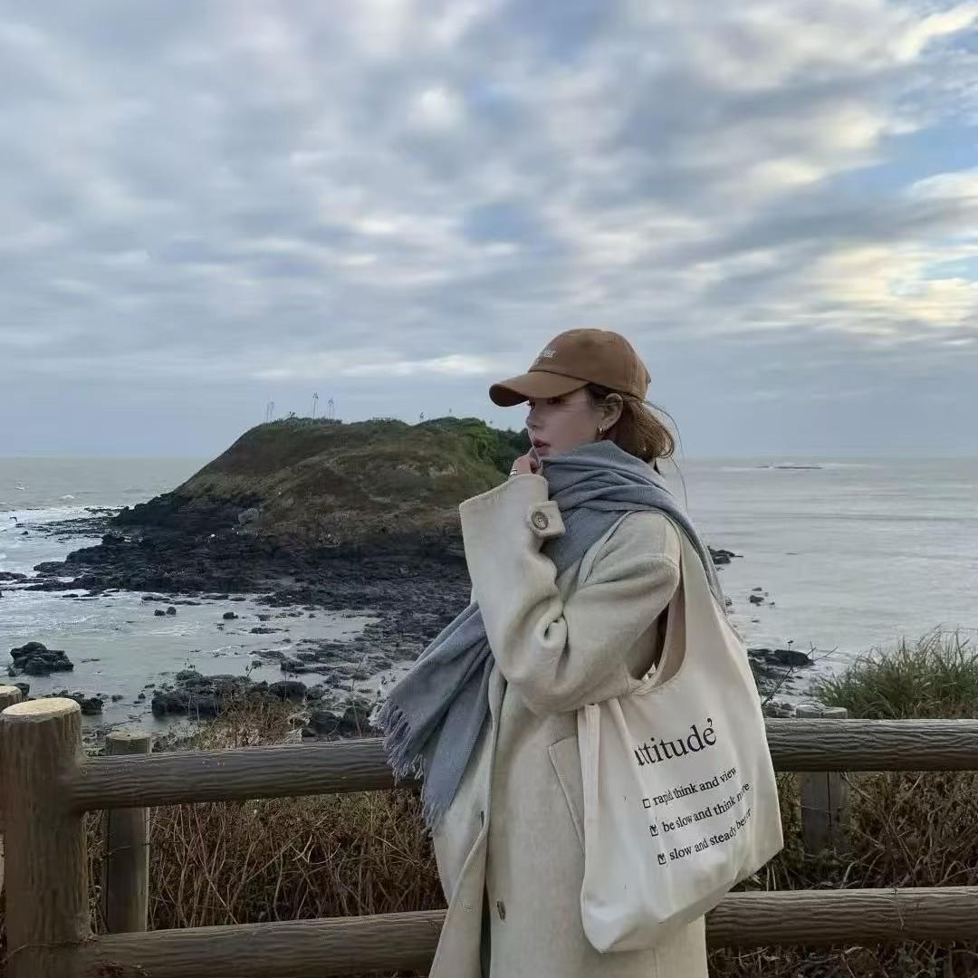 可可轻奢女装大衣