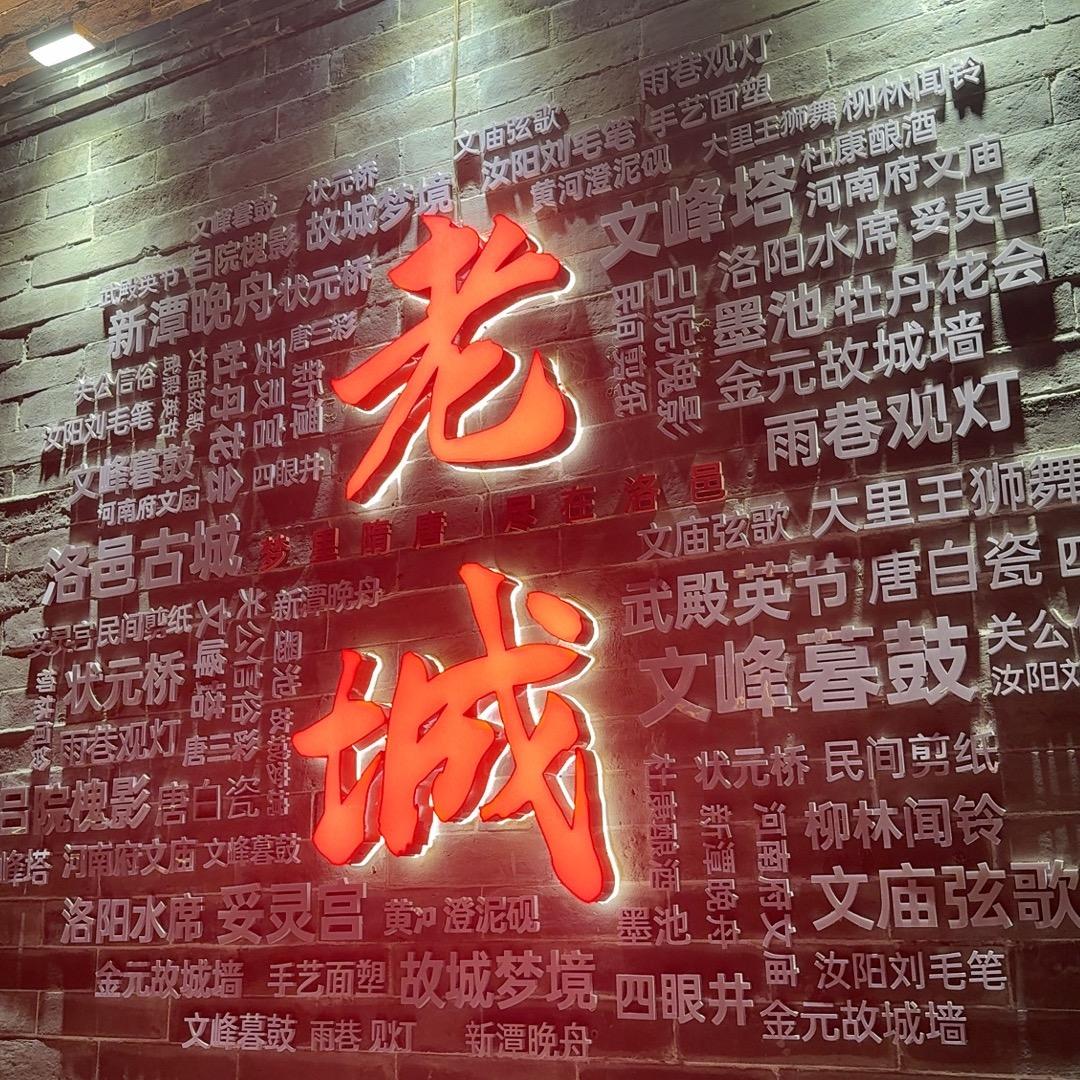 嘿嘿✌︎˶╹ꇴ╹˶✌︎