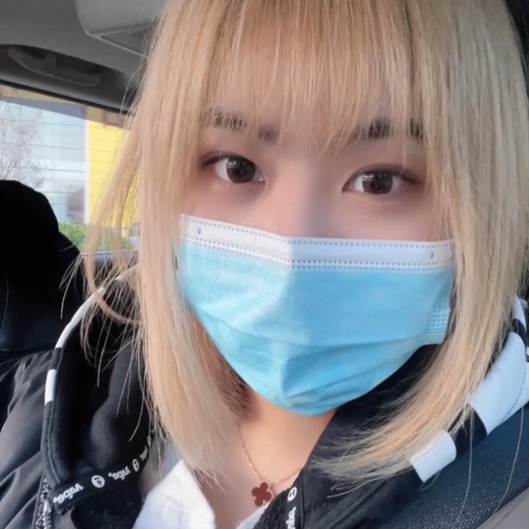 小徐不爱说话ay💤