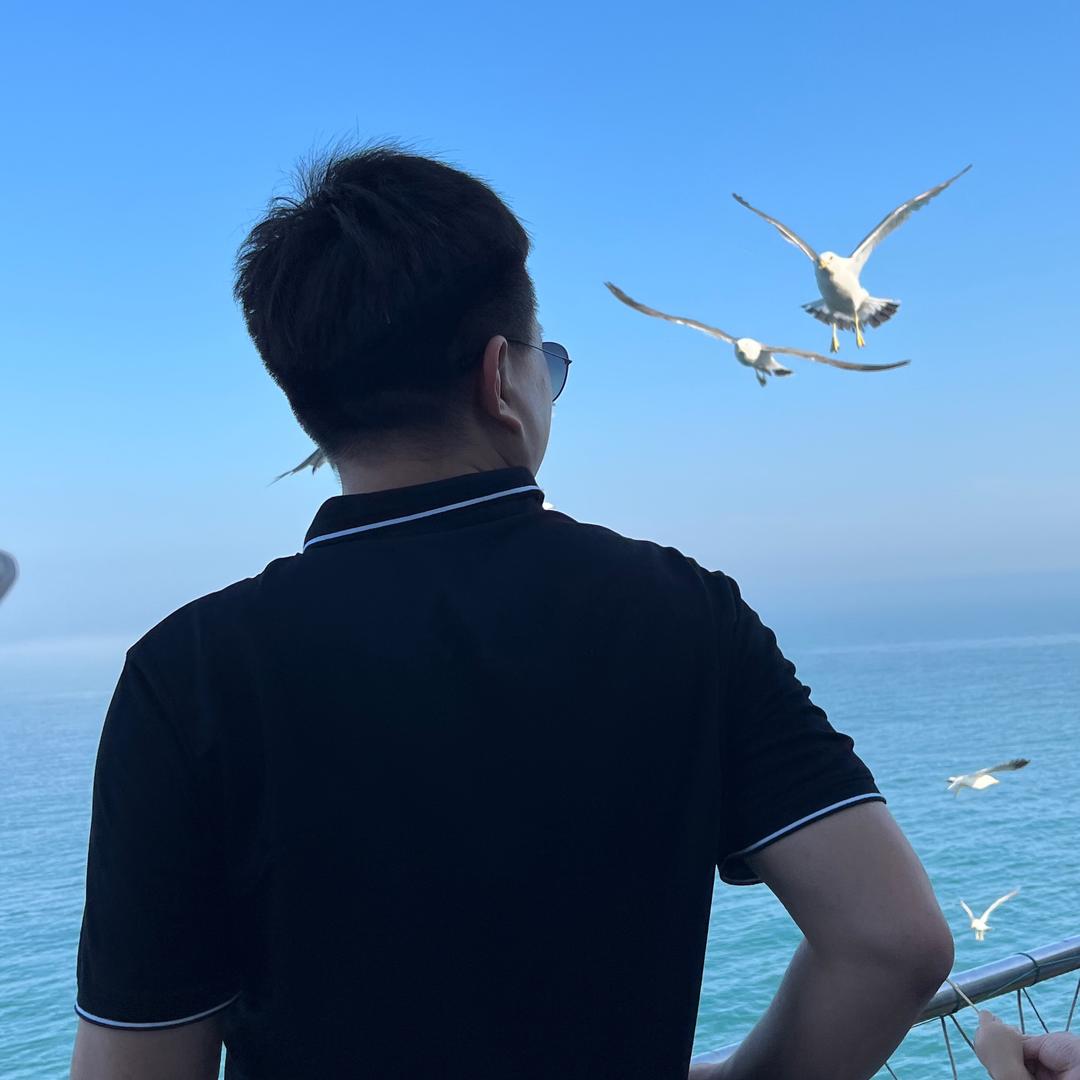 卞卡卡☀️